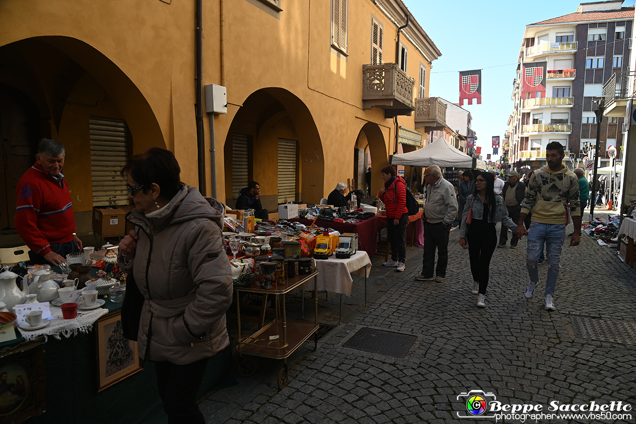 VBS_0126 - Mercatino dell'Antiquariato e dell'Hobbismo - Settembre 2024_1.jpg